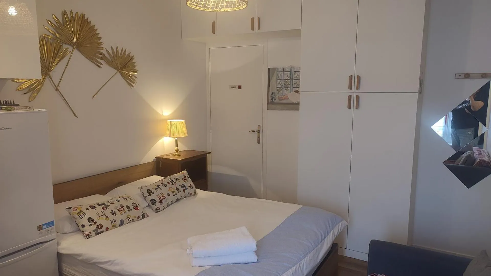 Studio, Place De La Nation, 1Mn A Pied Du Metro 1,2,6,9 Et Rer A 巴黎